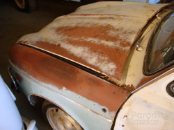 White 1965 Renault Dauphine
