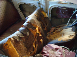 White 1965 Renault Dauphine