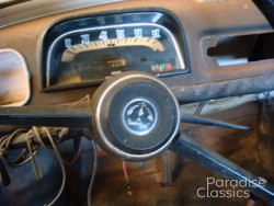 White 1965 Renault Dauphine