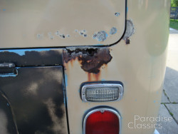 Tan 1970 Volkswagen Bus