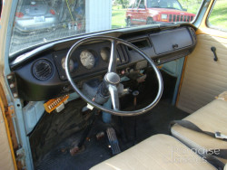 Tan 1970 Volkswagen Bus