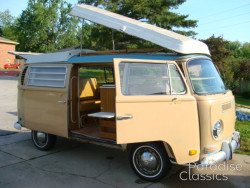 Tan 1970 Volkswagen Bus