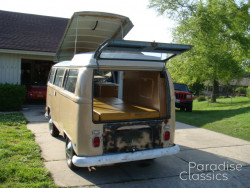 Tan 1970 Volkswagen Bus