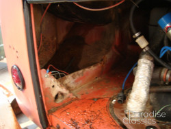 Red/White 1961 Volkswagen Bus