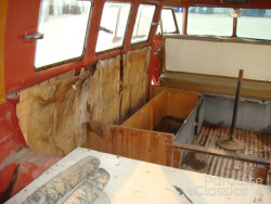 Red/White 1961 Volkswagen Bus