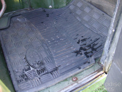 Green 1989 Land Rover Defender