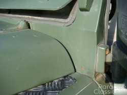 Green 1989 Land Rover Defender