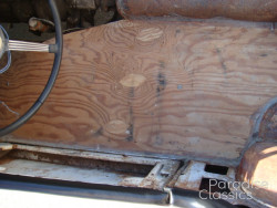 Gold 1955 Triumph TR-2