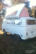 White 1970 Volkswagen Bus