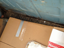 White 1970 Volkswagen Bus