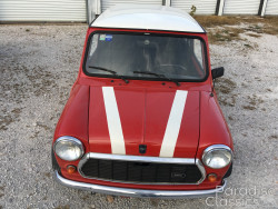 Red 1990 Mini 1000